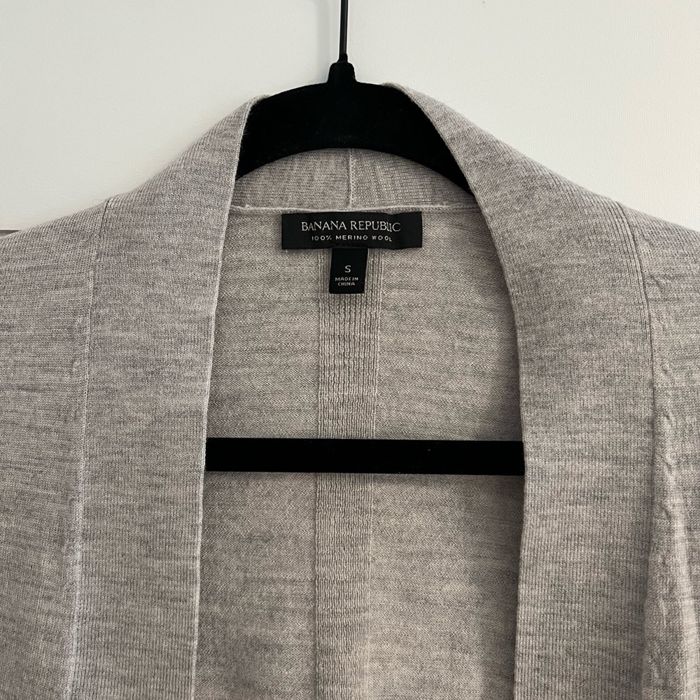 Banana Republic cardigan